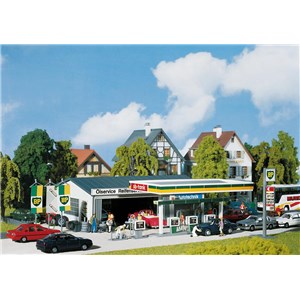 F130345  Stacja paliw