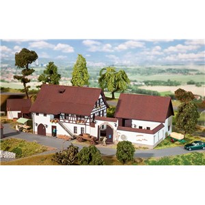 F130372  Wiejska zagroda